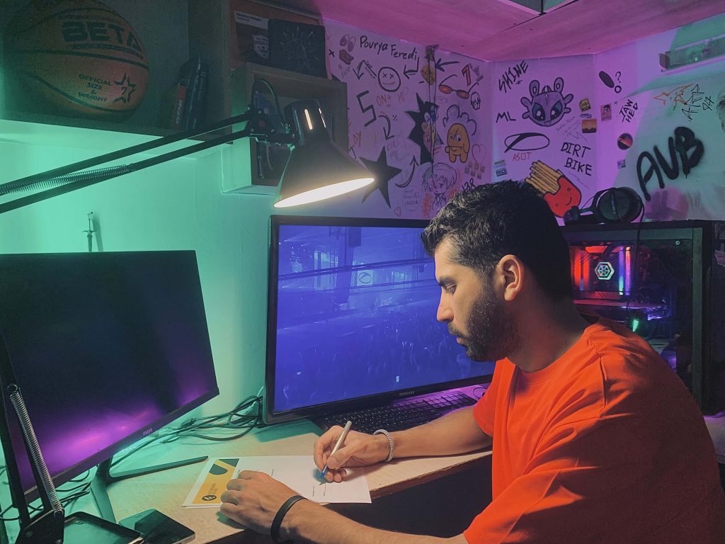 Pourya Feredi’s Big Announcement – Futurising Label Signing